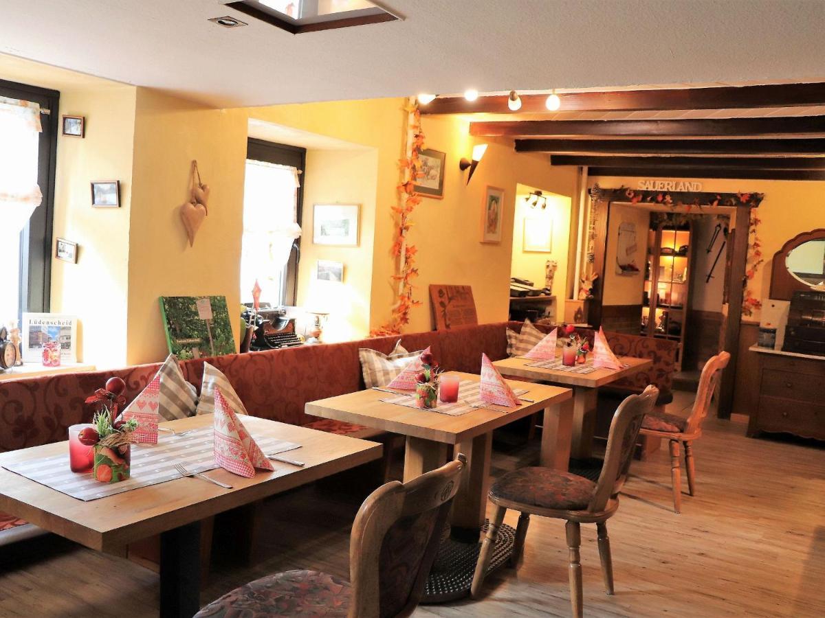 Cafe-Restaurant Vedder Hotel Herscheid Ngoại thất bức ảnh